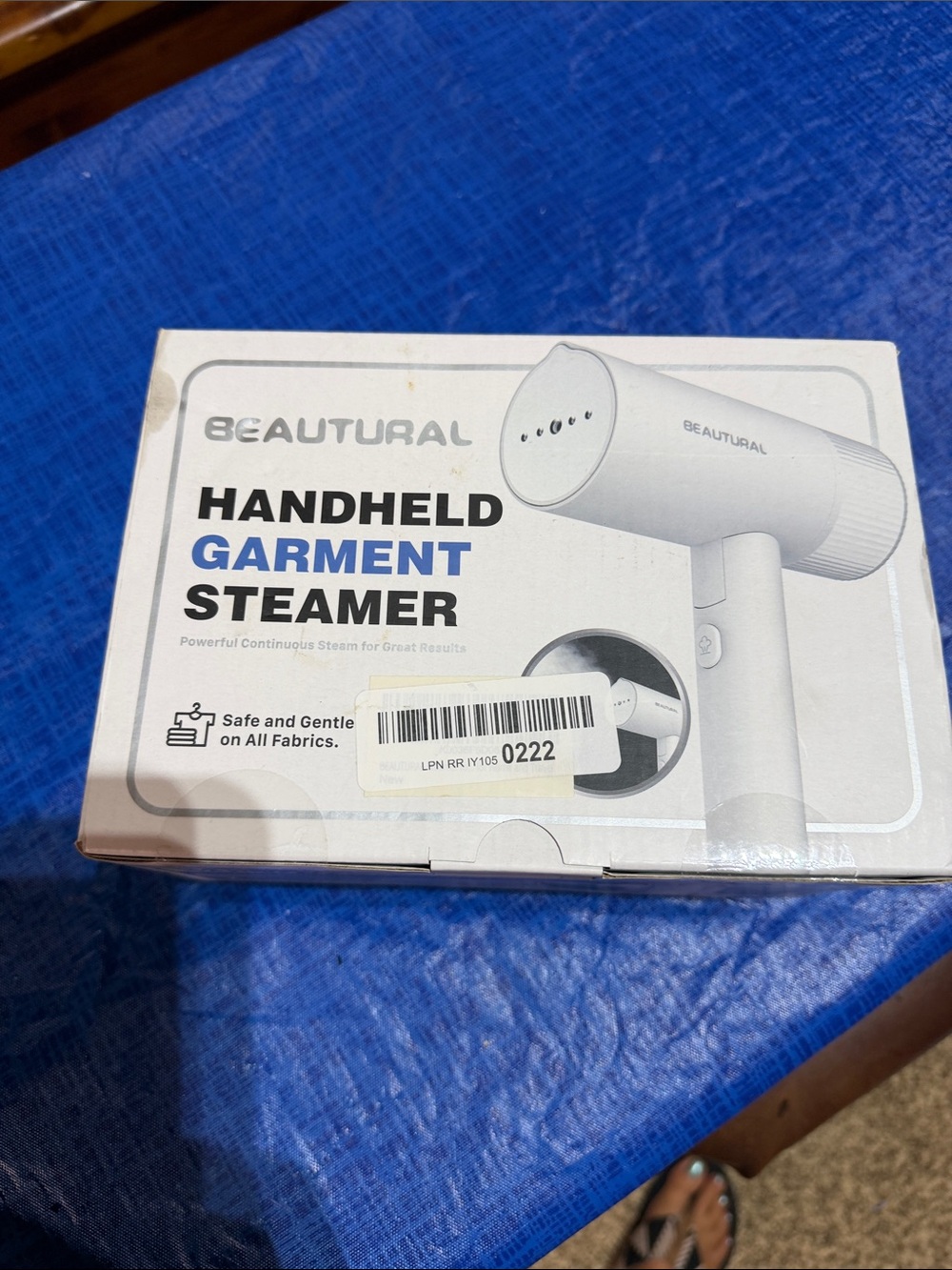 Source Unknown White Beautural Handheld Garment Steamer